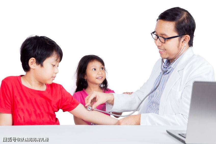 牛奶|很多妈妈不知情，天天买给孩子吃5种食品会让孩子早熟、长不高