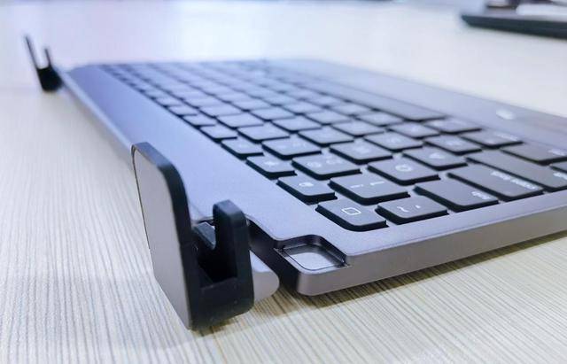 Pro|Brydge Pro+蓝牙触控键盘体验：让iPad Pro买后生产力