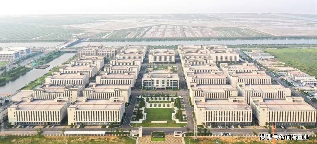 杭州湾新区2020年GDP_2020年威宁县新区图片(2)