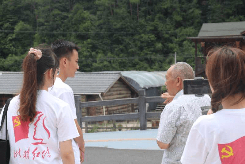 社会实践|浙江传媒学院浙时红传暑期实践团队实地考察学习“畲乡之窗”改革开放史