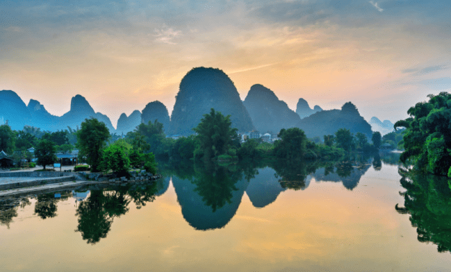 广西玉林gdp2020_2020年广西玉林狗肉节(3)