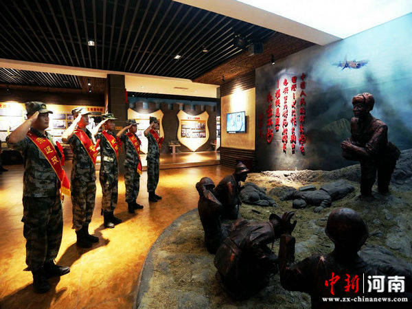 历史|第83集团军“杨根思”部队：老兵退役不褪色 解甲扬帆启征程
