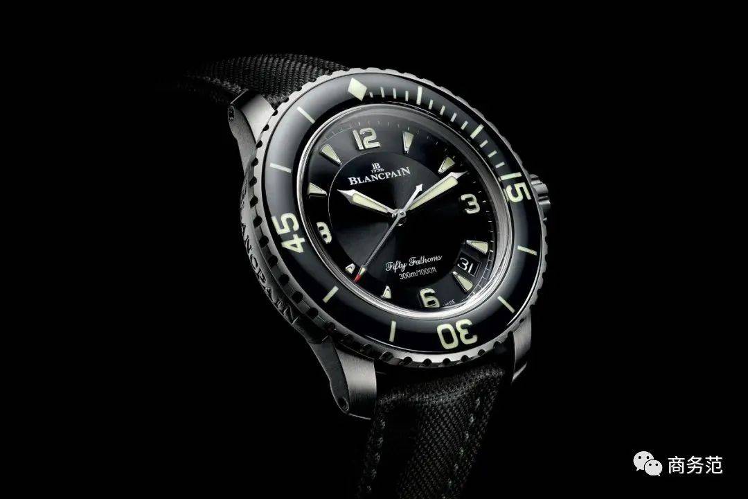 什么|30岁男人戴什么表，高级、实用有档次？