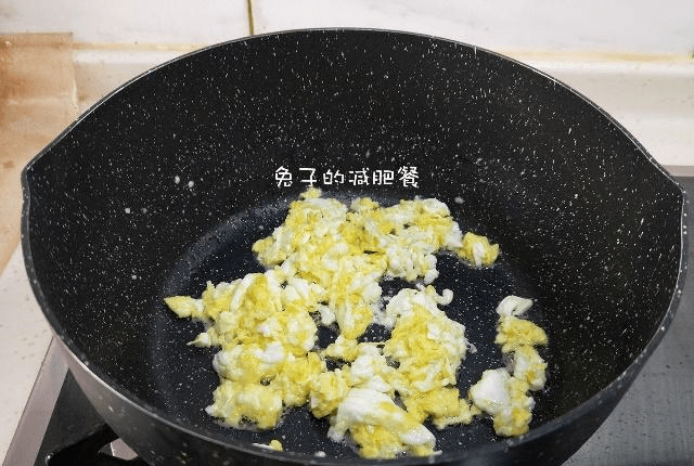 aff5615928ba4378875a2fbddf3ec5f0.png