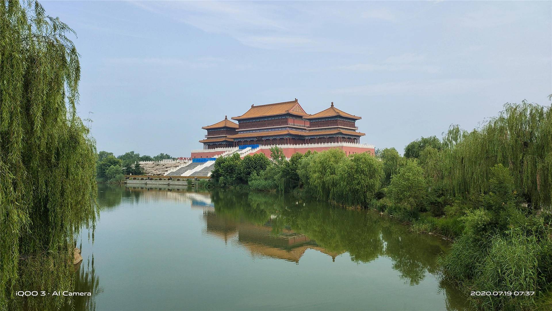 手感|iQOO 3变形金刚限量版，手感一流，要的就是这个范儿