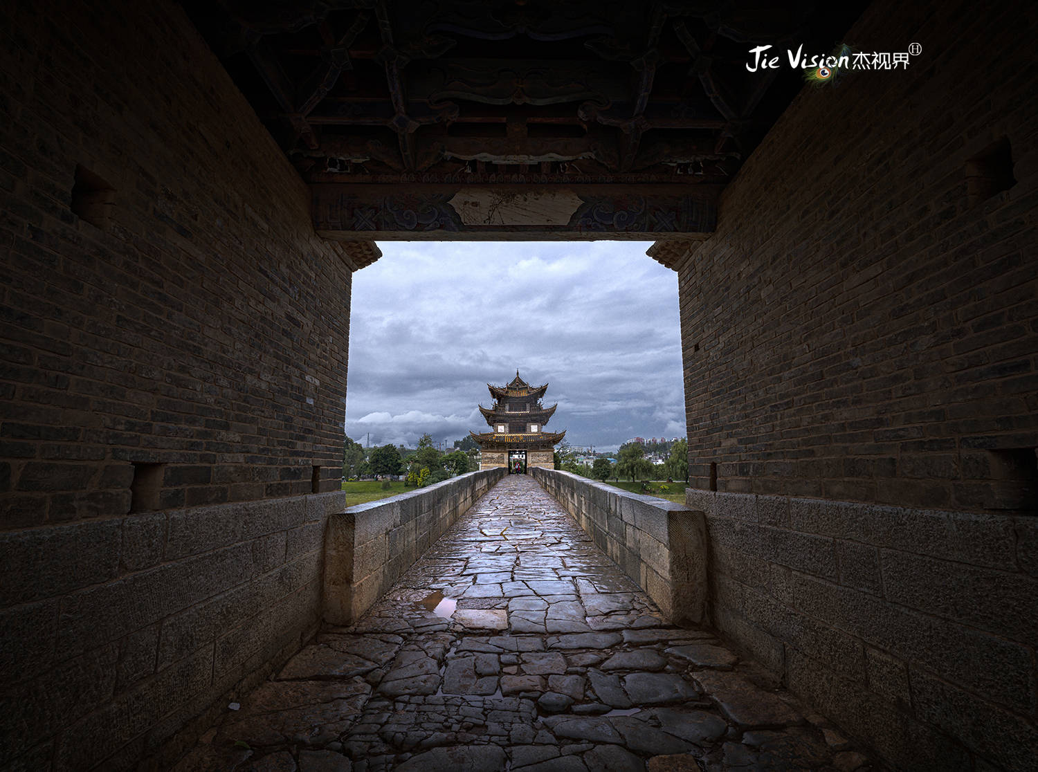 陈洪顺|有皇家“亲戚”的民间古桥 屹立300年“一桥锁双龙”十七孔桥