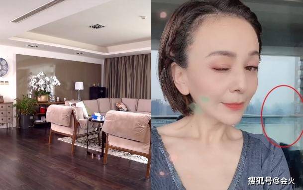 50岁王琳与儿子同框似姐弟，儿子因单亲早熟敏感