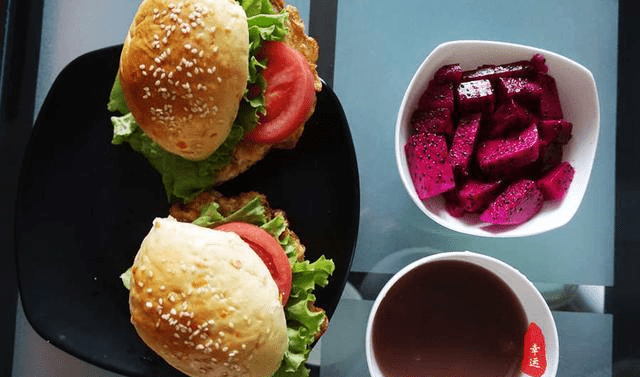e5bb890f72e54bbcb6a9cd503f5806f3.png