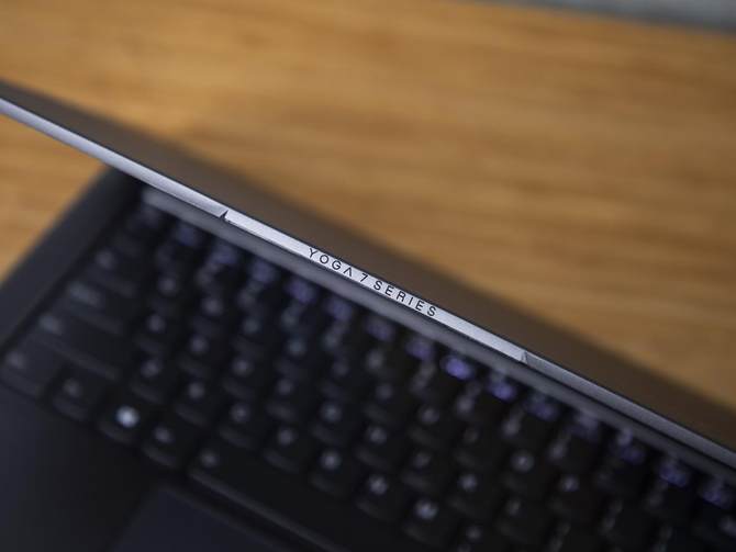 Slim|首搭锐龙7 4800U 联想YOGA Slim 7轻薄本评测