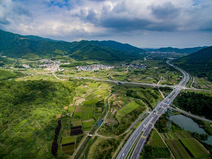 港北村人口_松湖镇港北村图片(2)