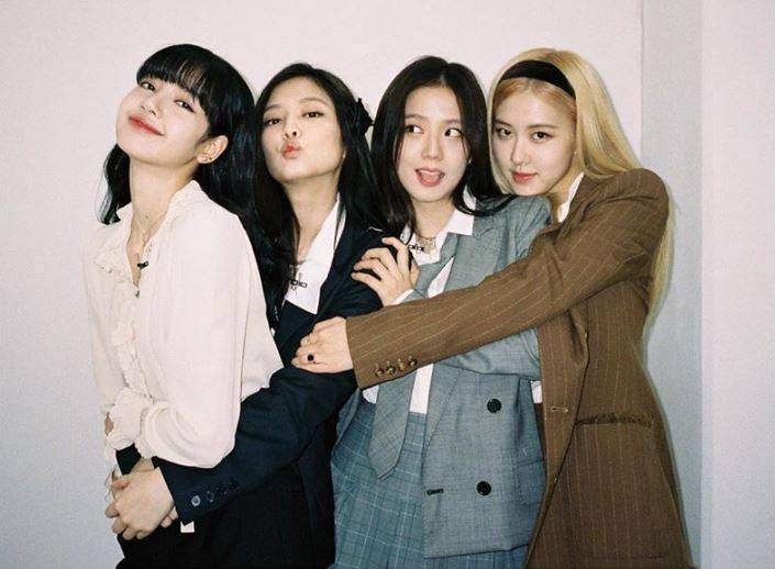 韩团blackpink首部纪录片公开私生活画面!