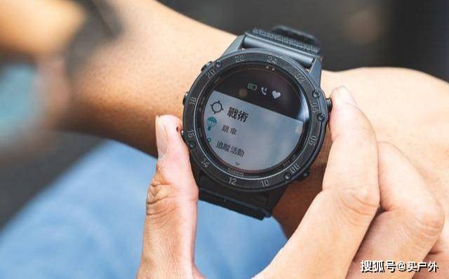 Garmin|佳明Garmin太阳能战术腕表开箱，军迷爱好者不容错过