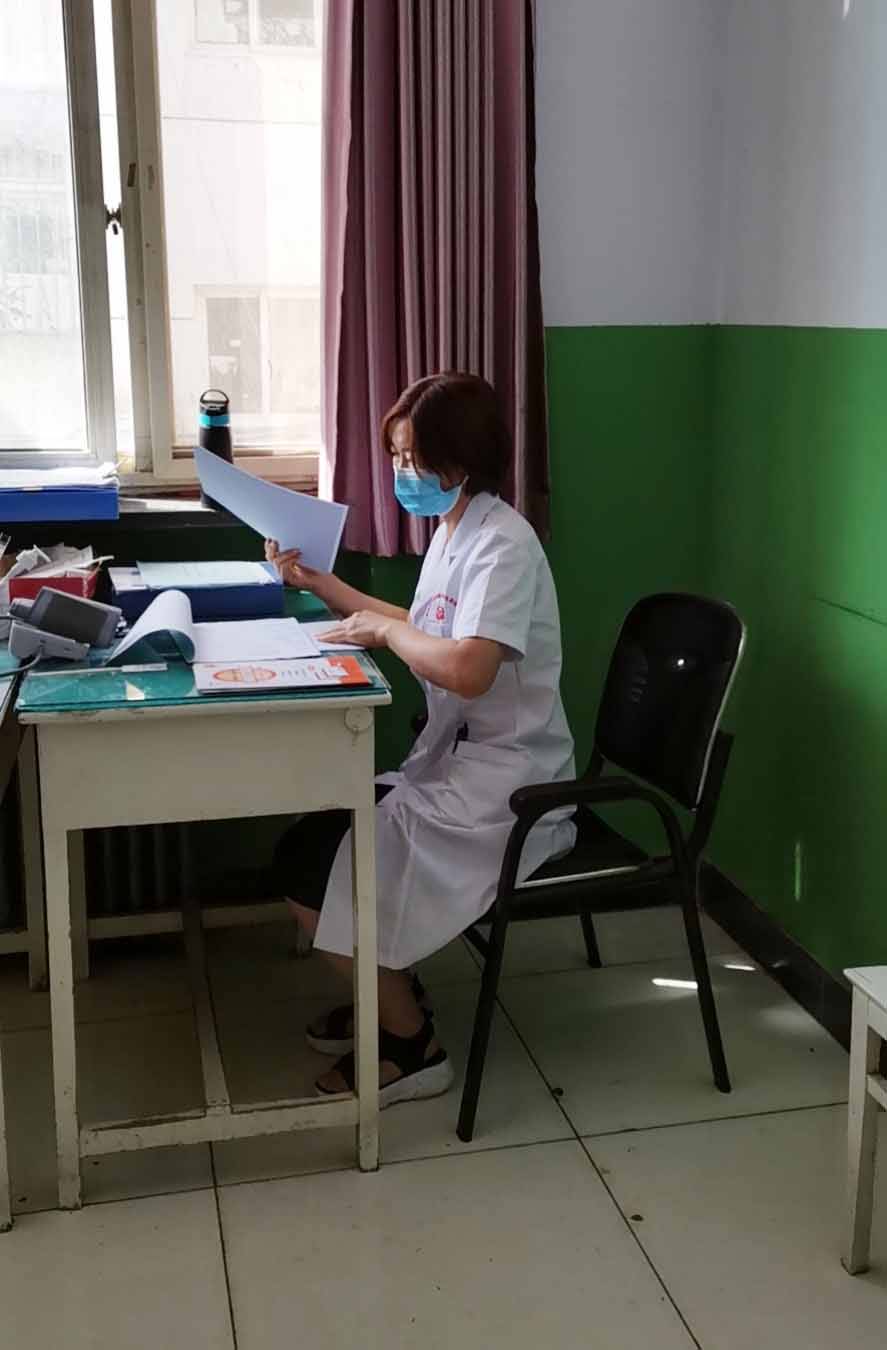 让"妇幼之花"开在帮扶者的心里_崔秀红