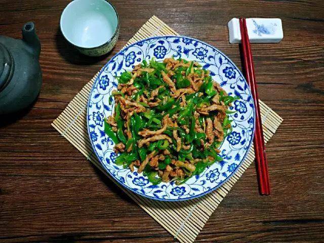 炒肉丝怎么炒好吃又脆 871901a5f57448bd8fab73e6dd801c6c.jpeg