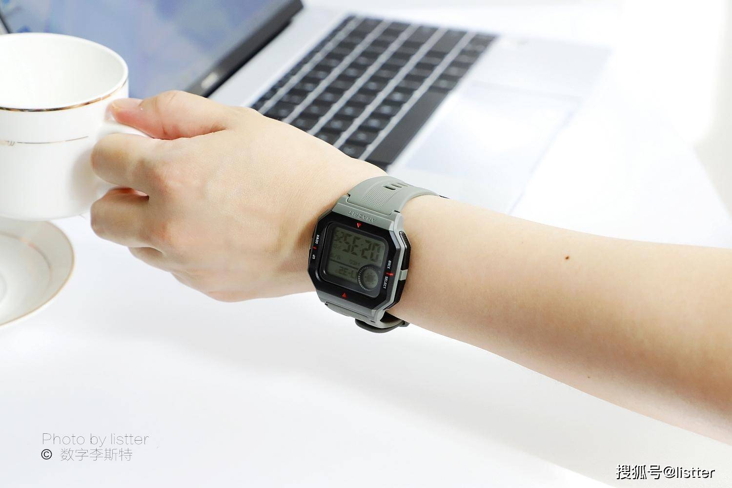 �ڸ�������¶���,����Amazfit Neo�����ֱ��������ղ���!