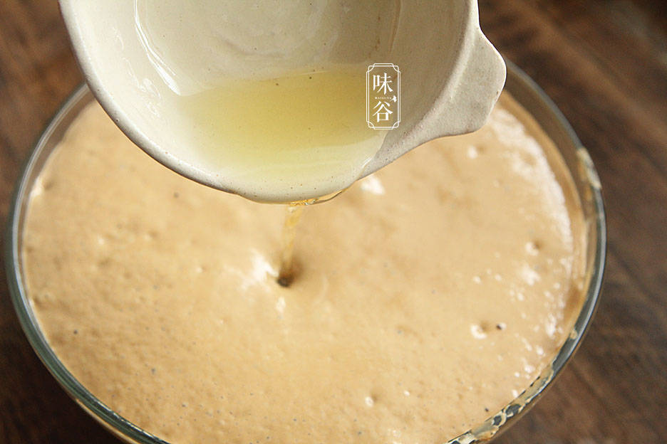 红糖|上锅蒸一蒸,比面包蛋糕还好吃,营养不上火早餐喜欢吃这糕点