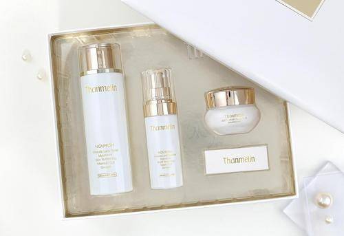 姐姐|靠姐姐乘风破浪，微商网红梵蜜琳到底是真贵妇还是智商税典范？