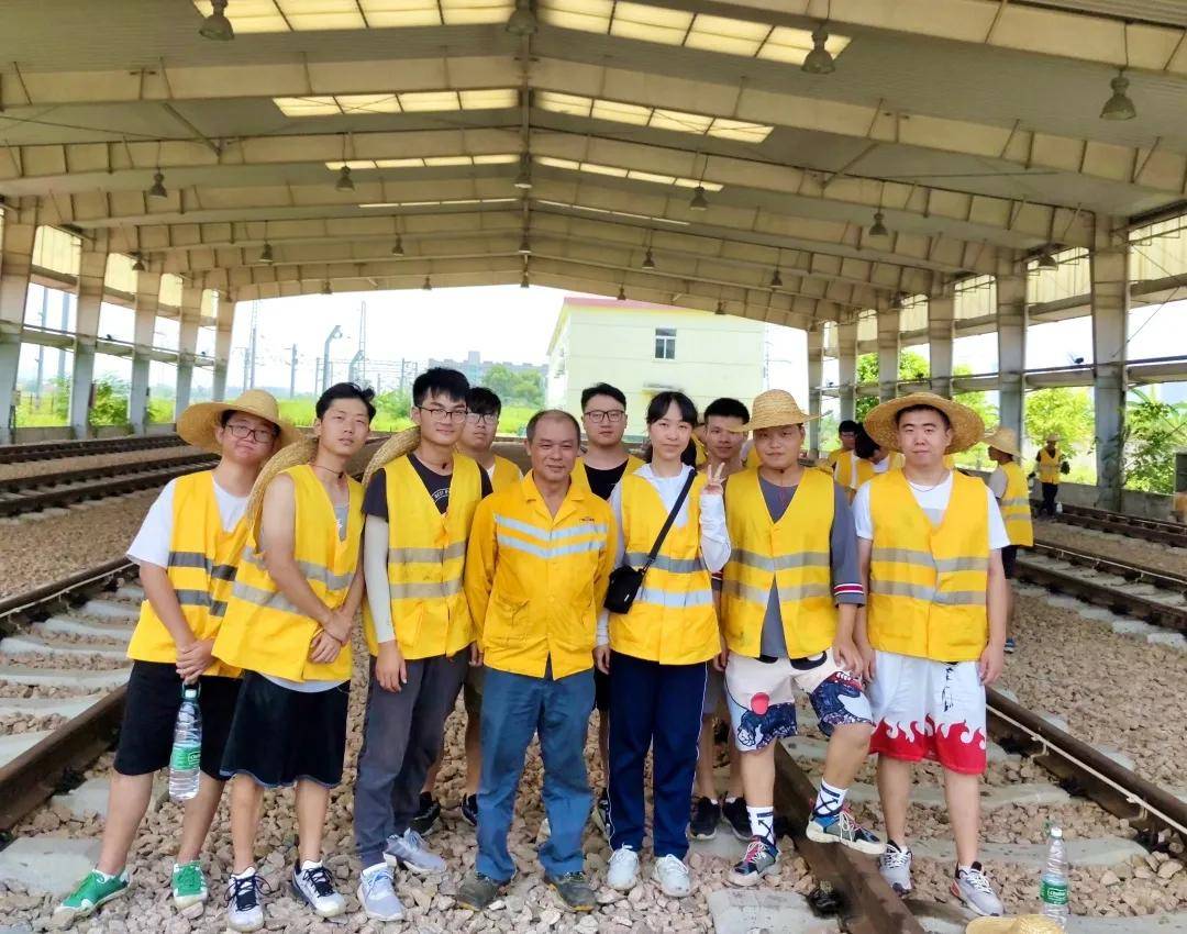 广州铁职院铁道工程学院 |没错,我们就是专业"搞轨"的