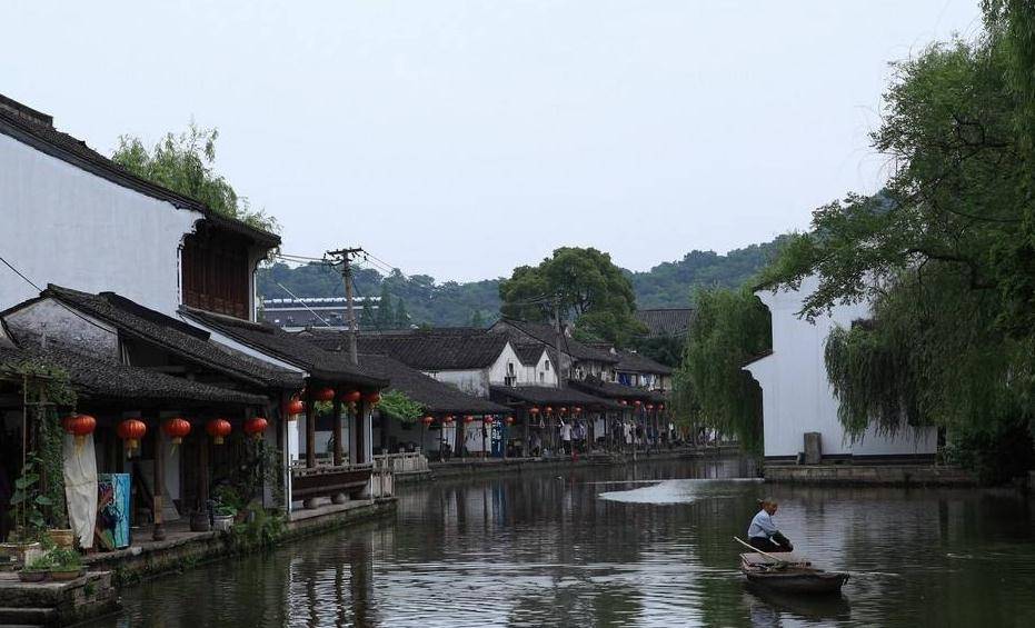 汕头gdp真实吗_汕头大学宿舍真实照片(3)