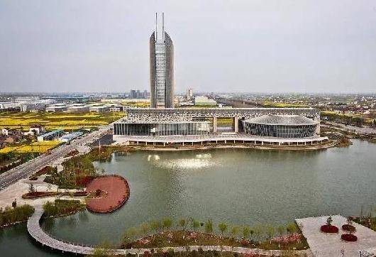 东台人均gdp_东台吉乃尔湖图片(3)