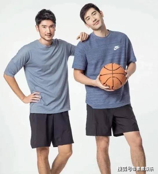 Bella|高以翔女友原形毕露？放下悲痛开始出道，公开出席时尚活动