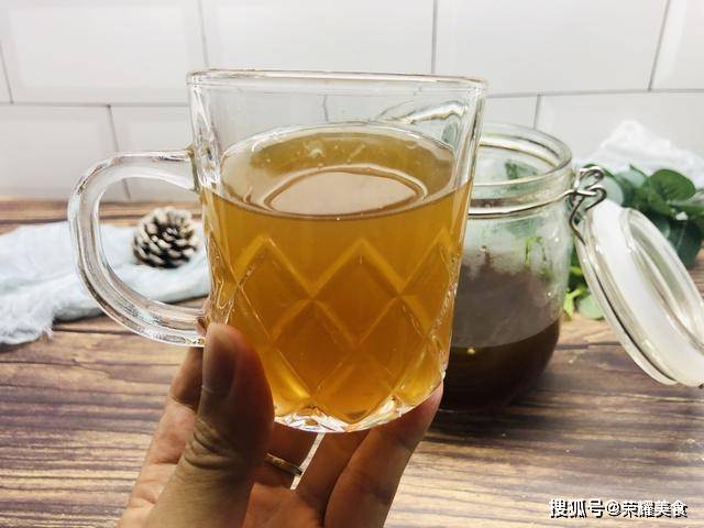 喝什么解渴又不腻 75476c16462b474ea6fb9b8d71f88321.jpeg