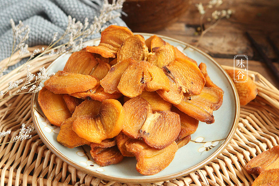 柿子|这水果不能少，10元4斤，这样吃软糯香甜，放半年也不坏秋分后