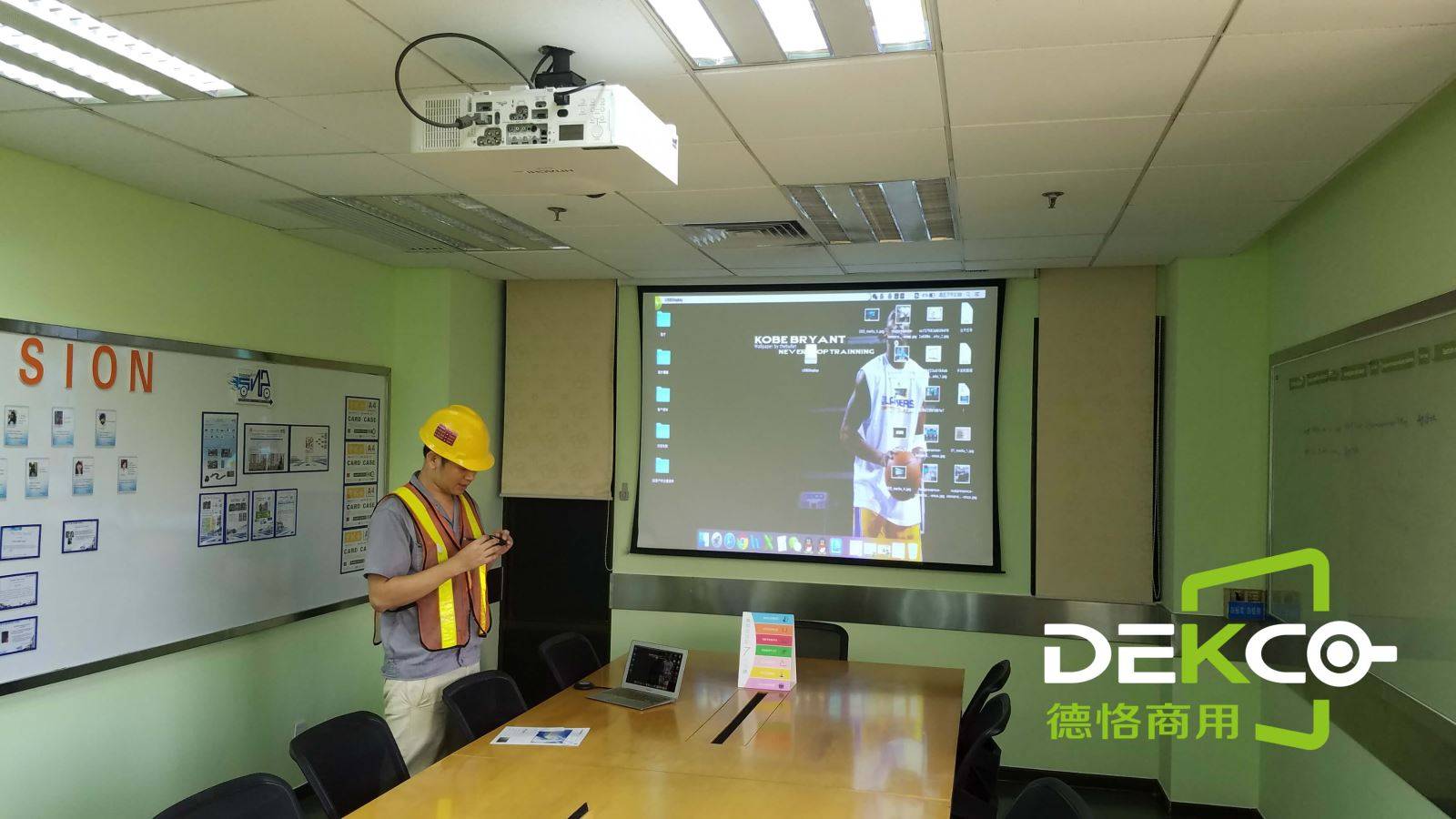 消息资讯|笔记本电脑与电视之间同屏显示无需连网,只需轻按一键即可实现画面投屏