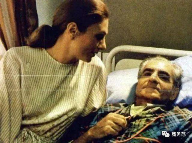 珠宝|最美“末代王后”坎坷一生：珠宝富可敌国，流亡后丈夫子女去世…