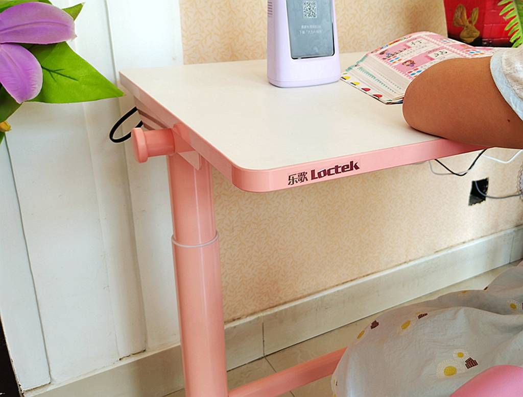 孩子|乐歌智能电动升降儿童学习桌评测：用心呵护孩子成长的每一步