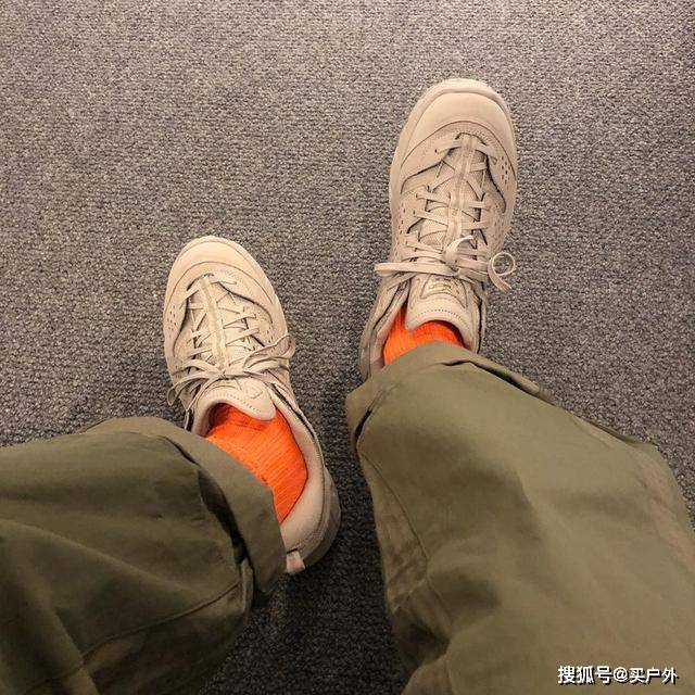 风潮|HOKA ONE ONE火了,余文乐、西山彻都在抢着炫耀的越野跑鞋