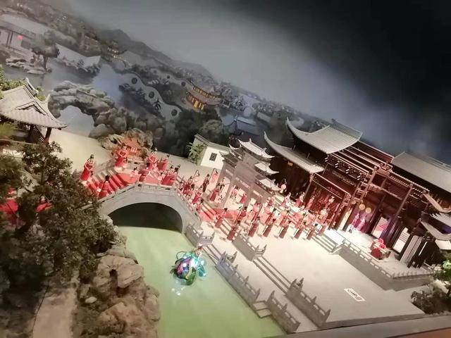 见闻记录|曹家让大清亏7.2亿，为啥康熙一直包庇？什么导致雍正抄他家？