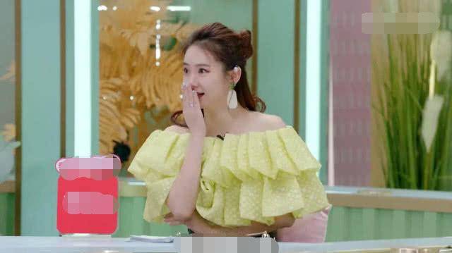 秦岚|伊能静每年七位数护肤,而张雨绮曝一个月护肤花费,戚薇都被吓到