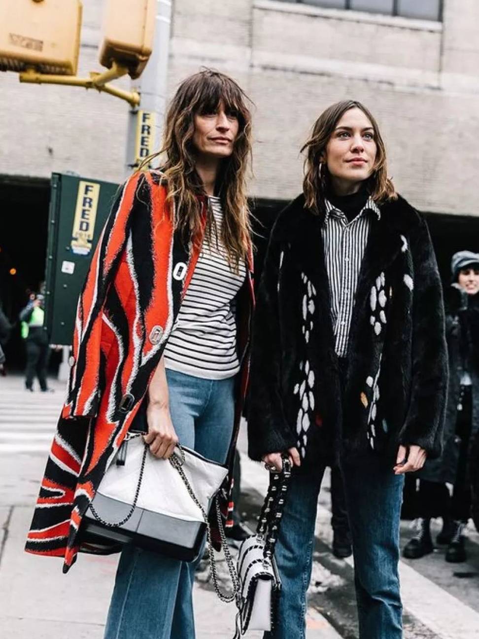 大衣|大衣穿搭想要“高级感”，内搭是关键，错过就是遗憾，建议收藏