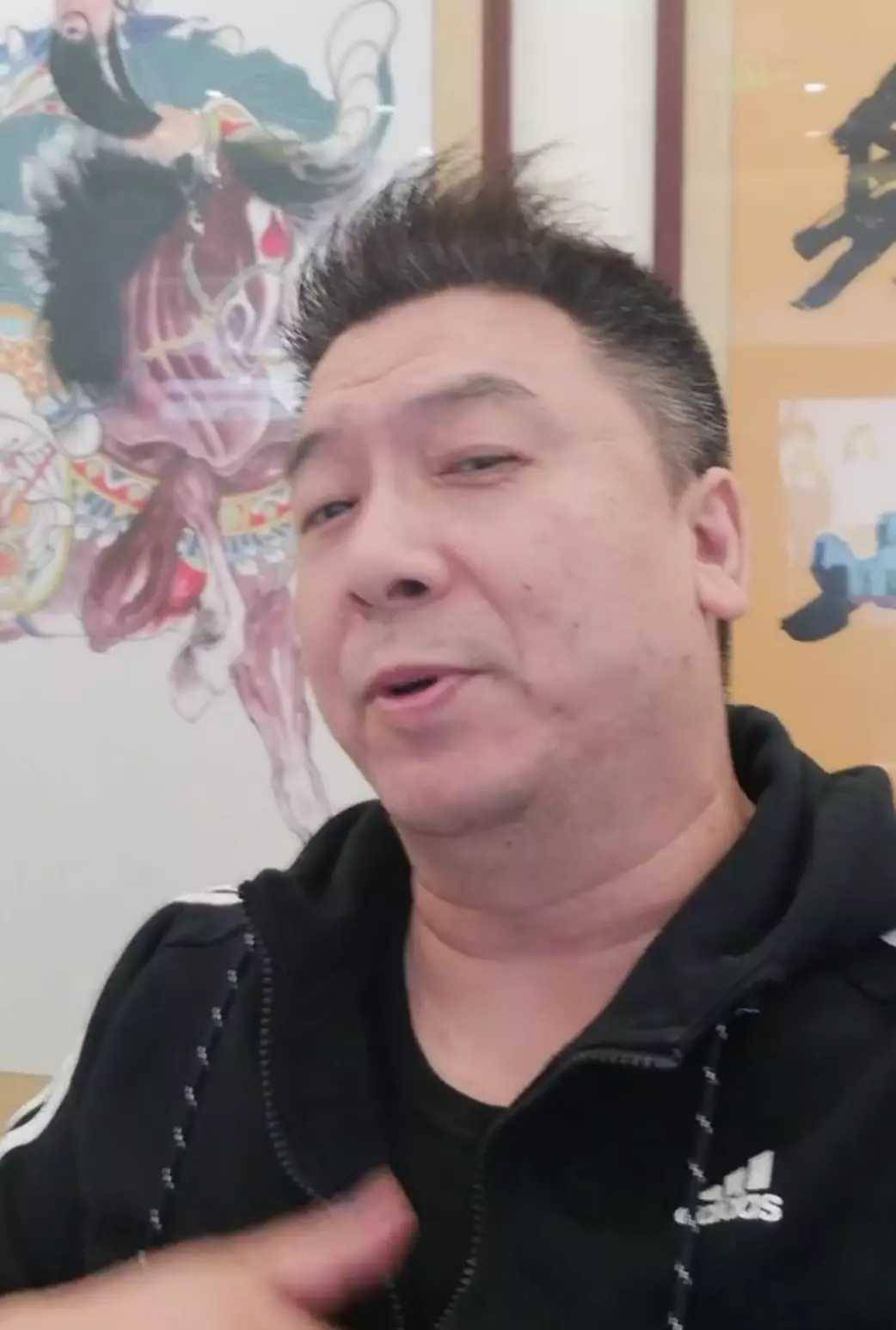 韩红|散打主席怒批韩红后叫板宿敌：动手你不敢动，动嘴你也肯定输