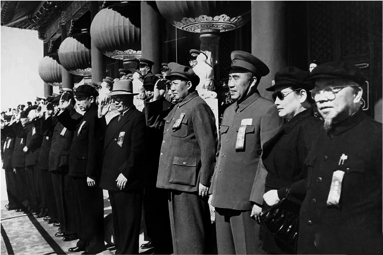 中山|李济深是上将，曾任八路军总指挥