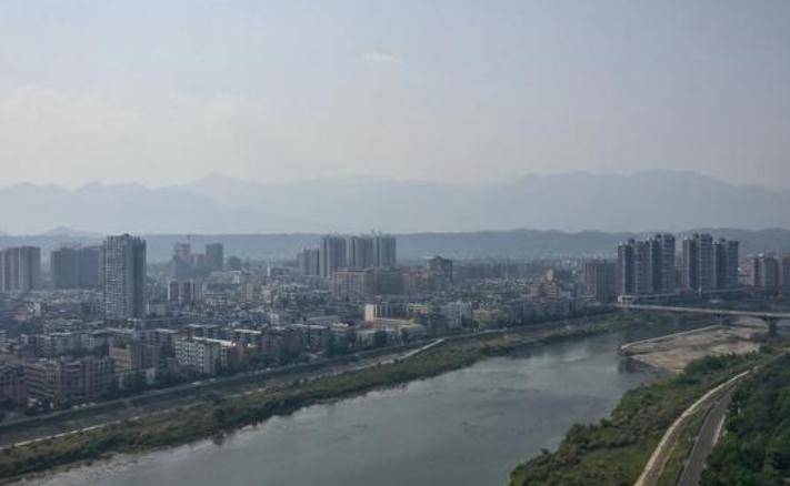 雨城区人口面积_雅安雨城区洪水图片(2)