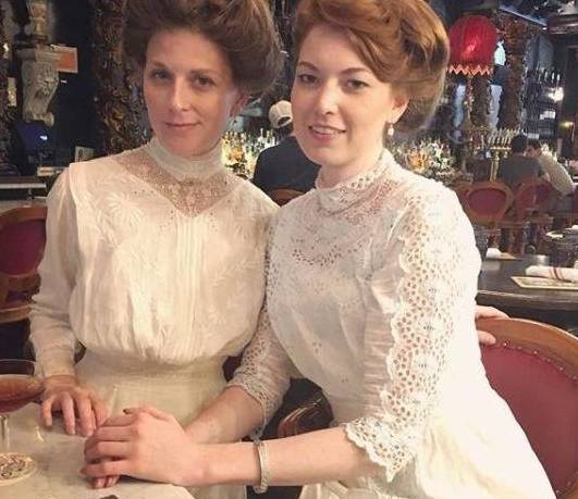 世纪|她亲手制作出十八九世纪复古裙,穿越时空的美感棒呆