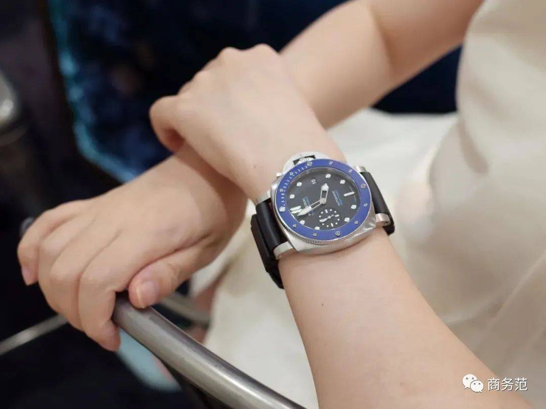 沛纳海|李易峰、廖凡都喜欢，为什么这块表火了70年？