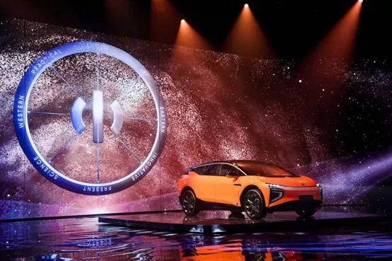 HiPhi|高合HiPhi X横空出世，特斯拉准备好接招了么？