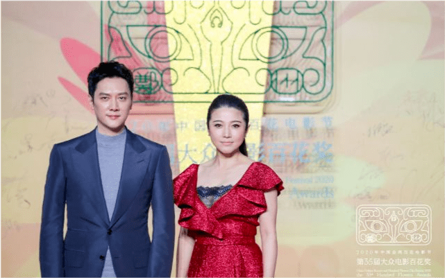 易烊|百花奖闭幕：周冬雨易烊千玺避嫌，佟丽娅发福，杨紫罕见性感