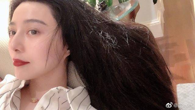 默认?范冰冰被粉丝询问姐夫,调皮回应疑坐实新恋情