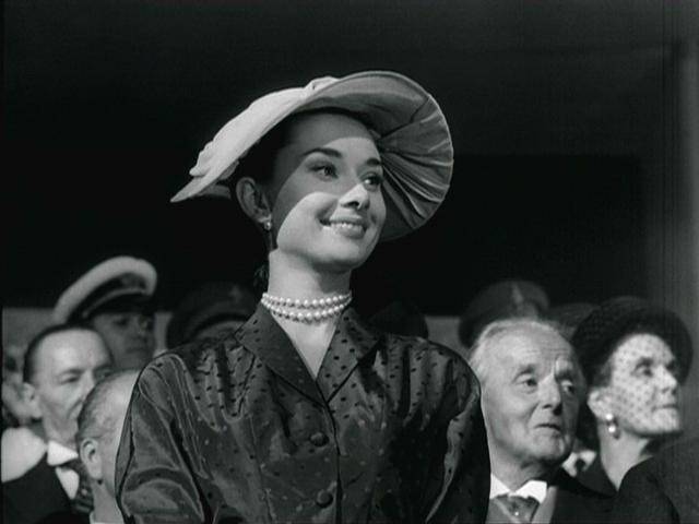 经典|想要穿出高级感？这3点很重要，花小钱就能穿出＂贵气感＂