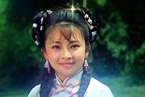 少林|原创30年前，被李连杰抛弃的前妻黄秋燕，如今怎么样了？