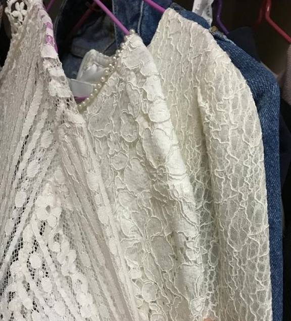 衣服|带有蕾丝的衣服，为什么总是穿出廉价感？这几点要注意了！