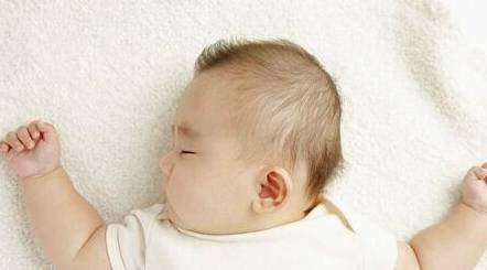 宝爸|宝爸宝妈千万要记住！这些关于婴儿睡眠的知识