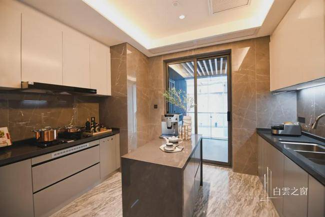 项目|在它面前，太古汇遭疯抢的LV，都不算奢侈品！