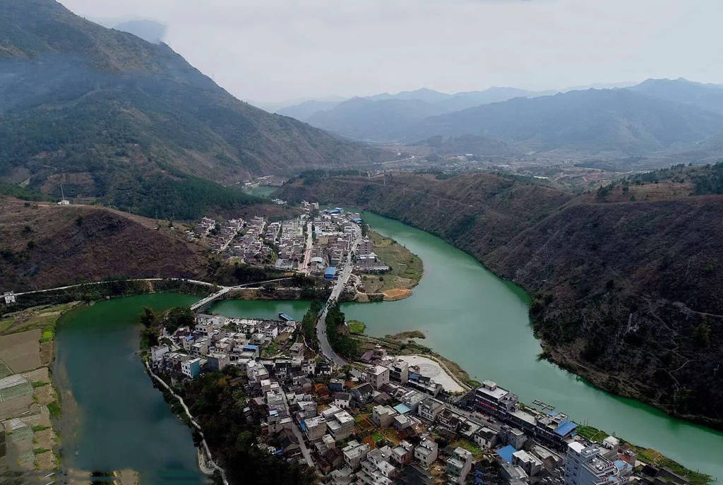 广西宜州屏南镇多少人口_宜州区屏南乡街道(2)