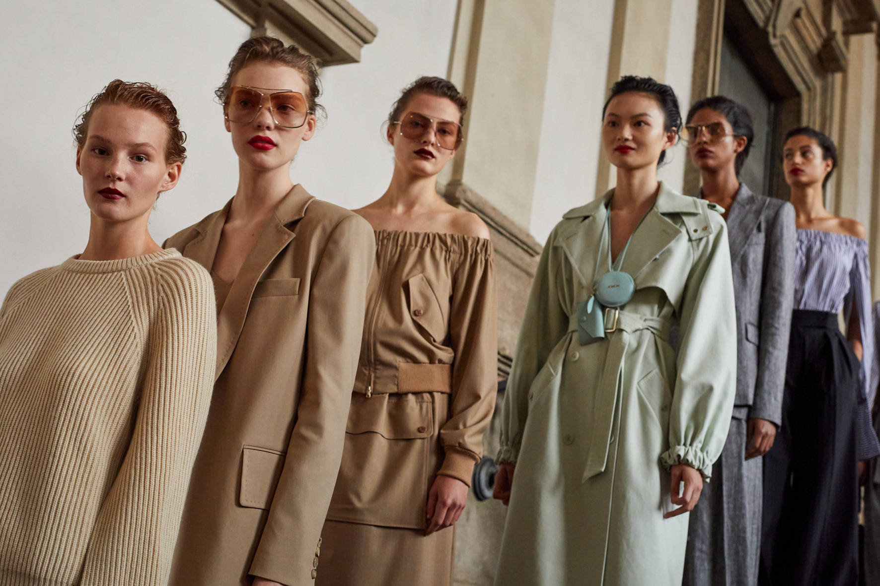 Max|2021春夏时装周：复苏文艺复兴美学，Max Mara 结合都会与复古的女力精神