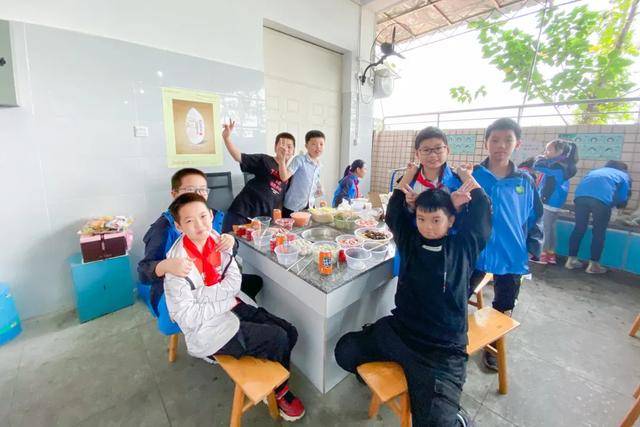 自己动手丰衣足食是什么活动 579b37fc9f2348afa8aa57b11a13c127.jpeg